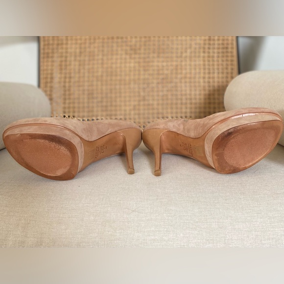 Women’s ALDO High Heel Pump - Picture 5 of 7